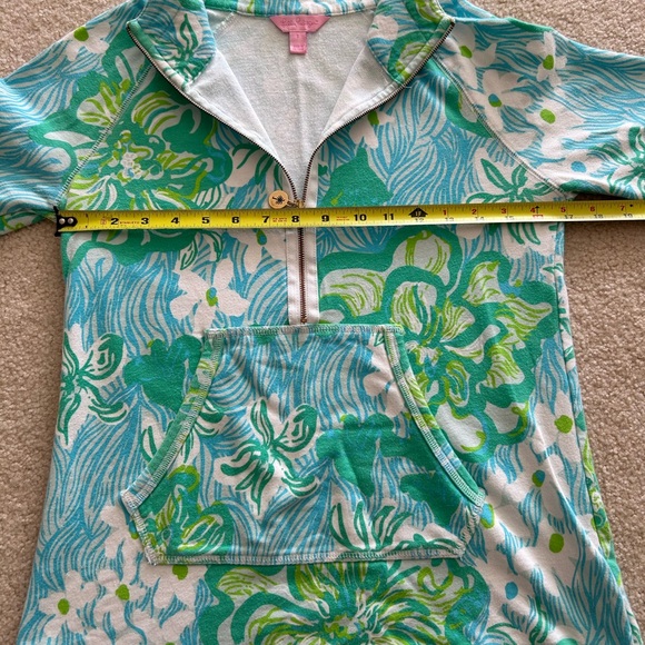 Bundle of 2 Lilly Pulitzer sleeveless top and pull over size Small - Picture 3 of 7